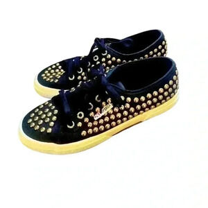 Superga black tennis with gold studs. Size 7 brand new. Never worn.
